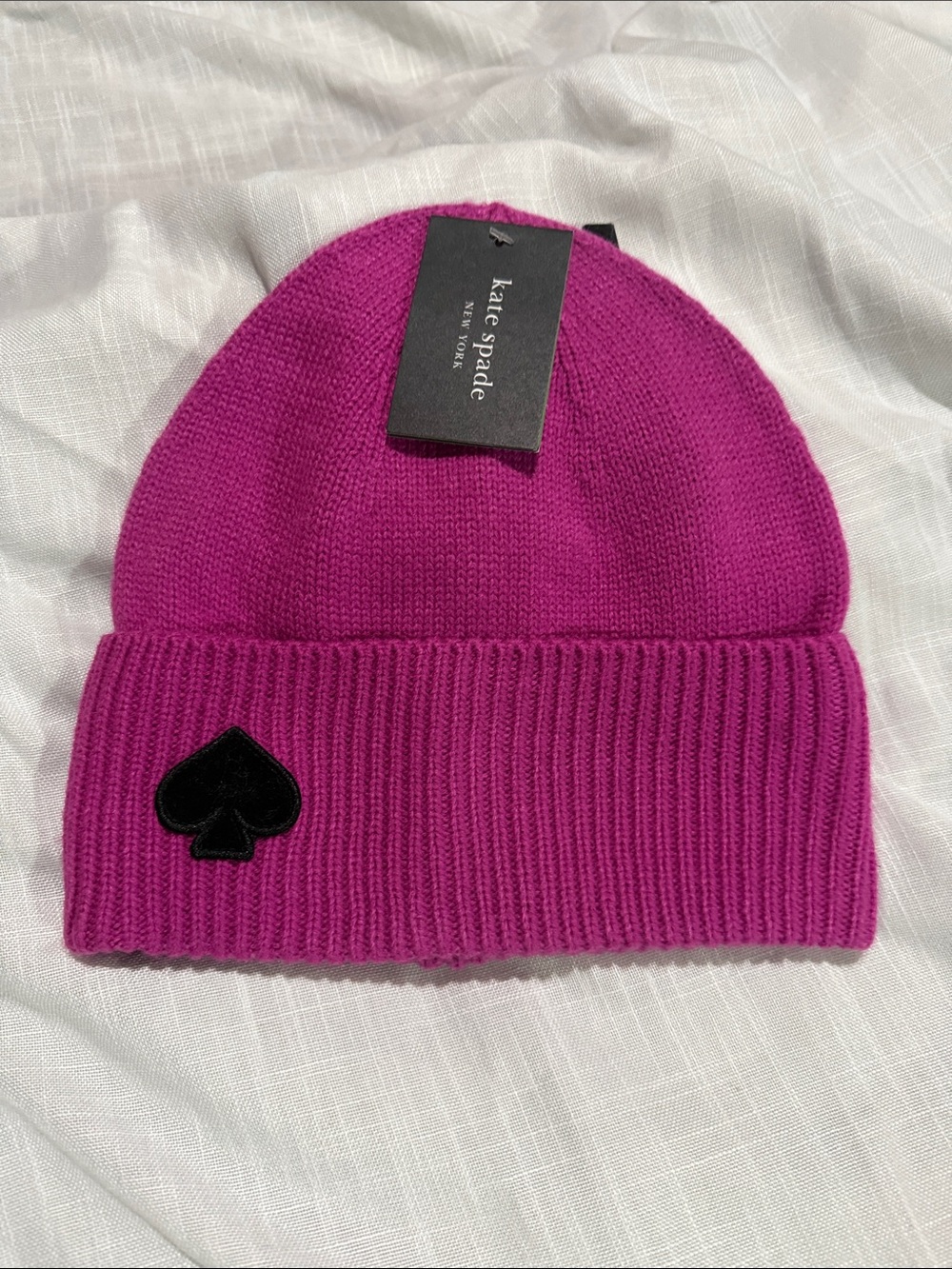 Kate Spade fuchsia Flocked Spade Ribbed Knit Beanie Hat One Size NWT
